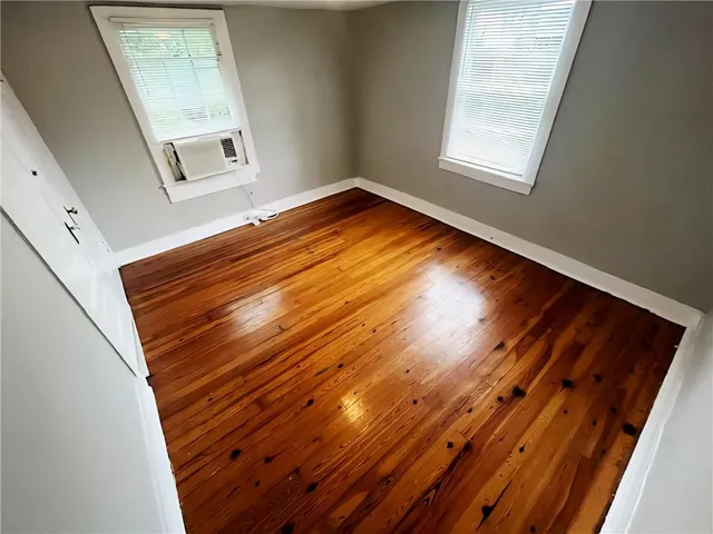 $1,100 | 130 South Hennessey Street, Unit 1, New Orleans, LA 70119