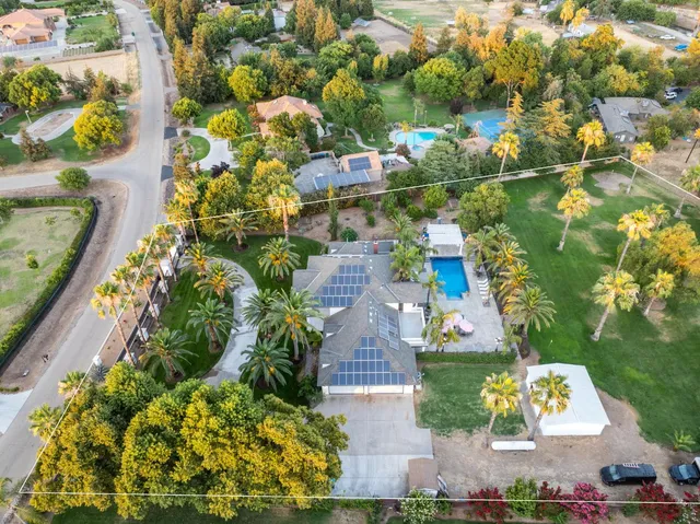 $1,700,000 | 7207 East Bremer Avenue, Fresno, CA 93737