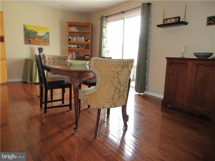 3208 Roxbury Road Hatfield, PA 19440 - Photo 8 of 19 Dining Room