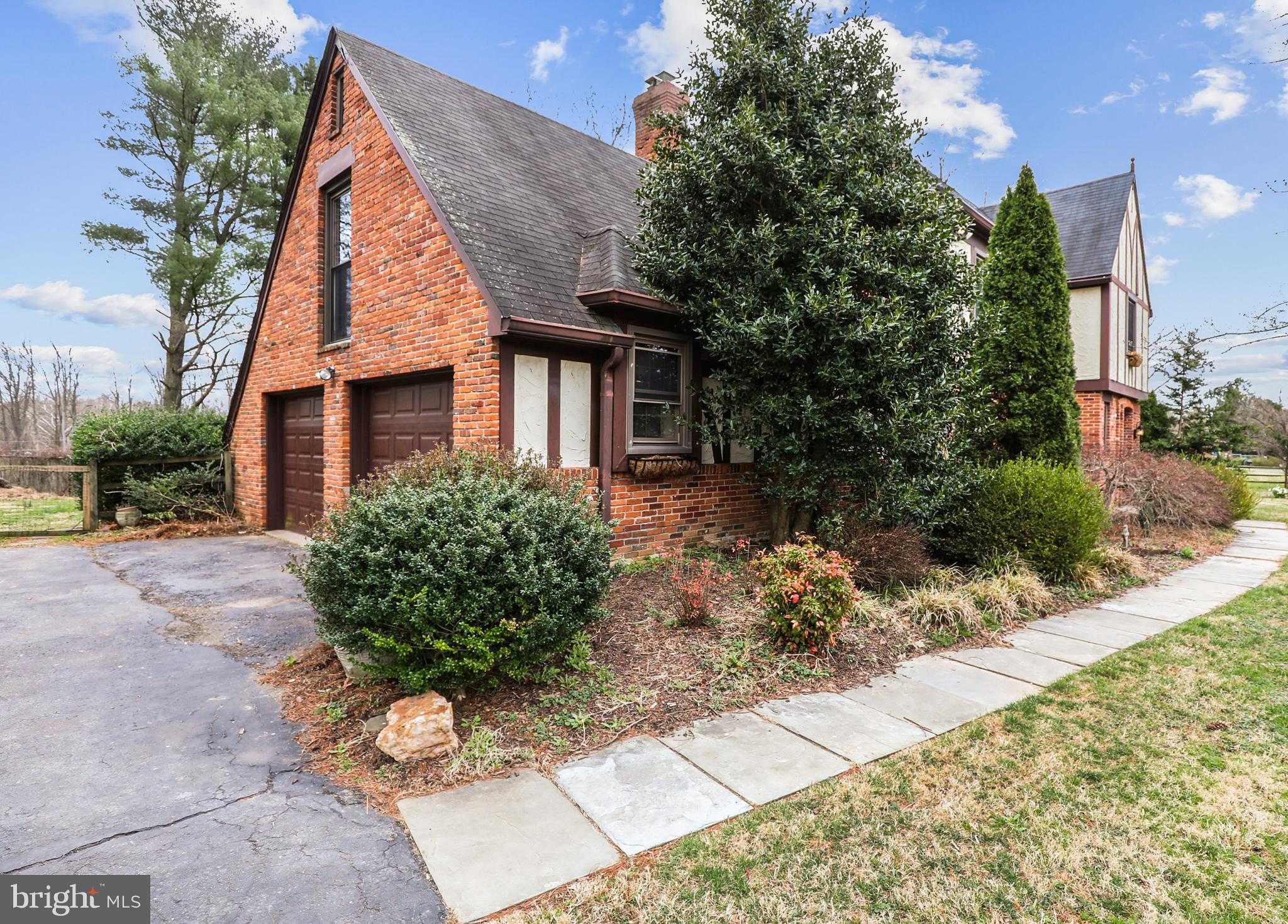 15313 Merrifields Court Silver Spring, MD 20906 - Photo 8 of 46 Gallery Image 8