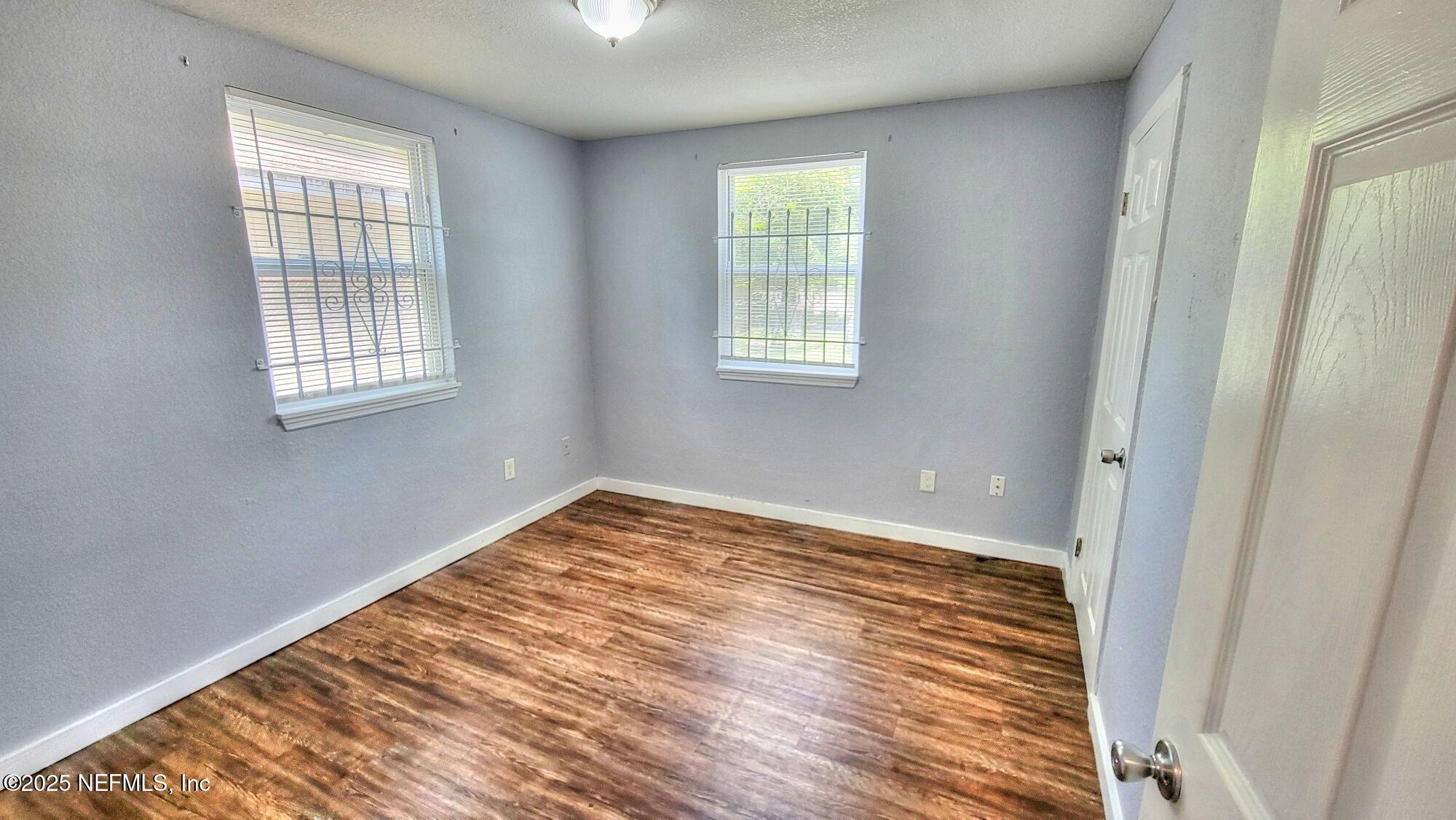 3018 Pearce Street Jacksonville, FL 32209 - Photo 11 of 22 20240607_123303_resized_tonemapped