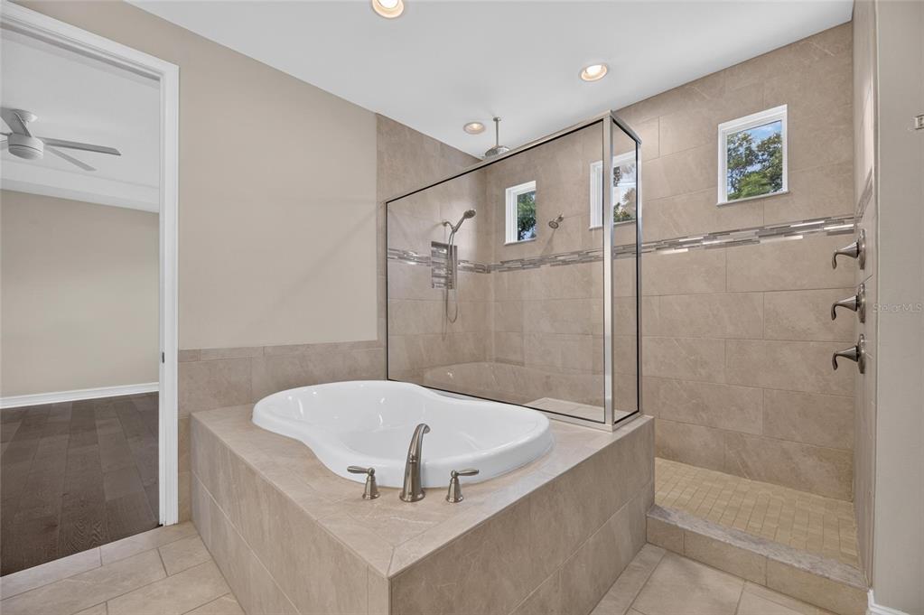 3506 Wicket Field Road Lutz, FL 33548 - Photo 15 of 31