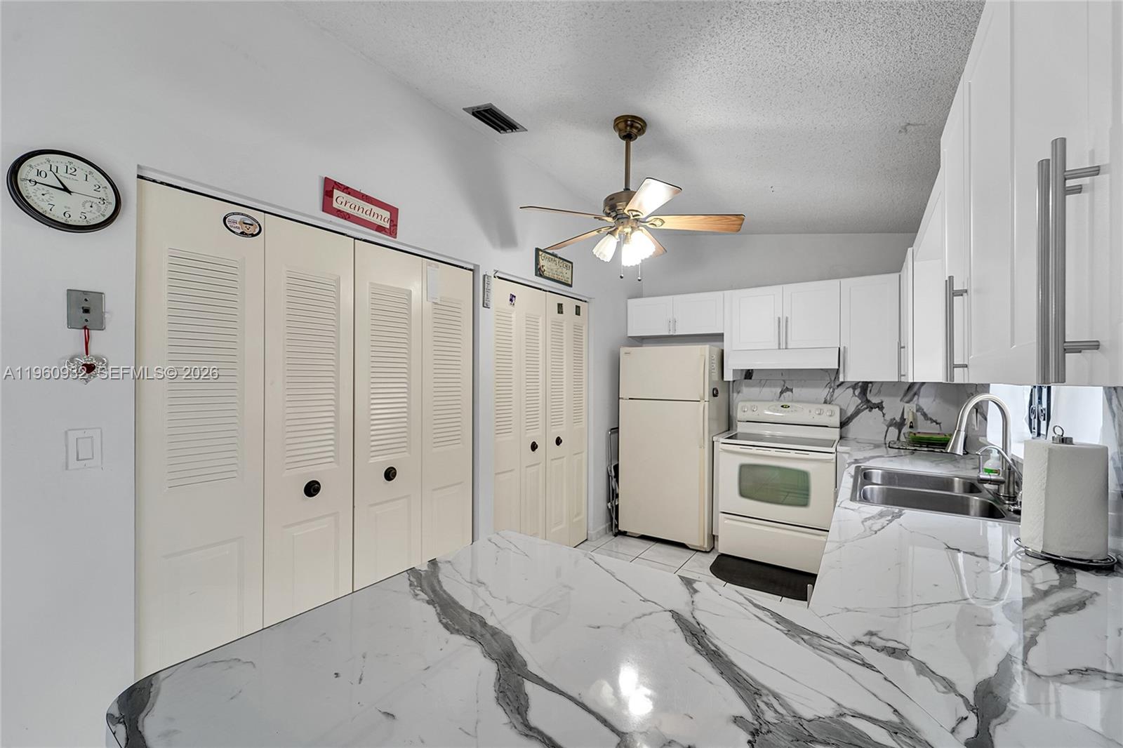 6141 Funston Street Hollywood, FL 33023 - Photo 22 of 28