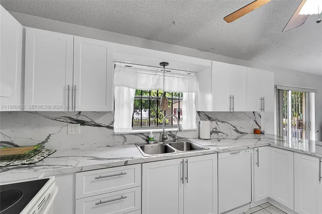 $444,000 | 6141 Funston Street, Hollywood, FL 33023