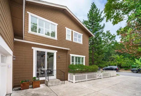 $1,888,000 | 920 2nd Street East, Sonoma, CA 95476