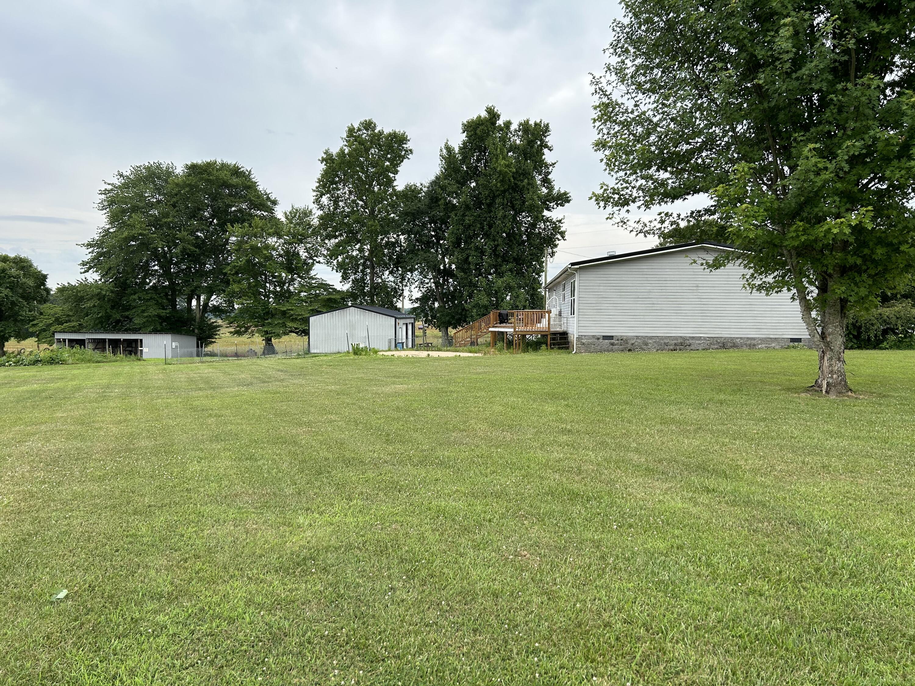 196 Alexander Spur Road Somerset, KY 42503 - Photo 3 of 30 IMG_8381