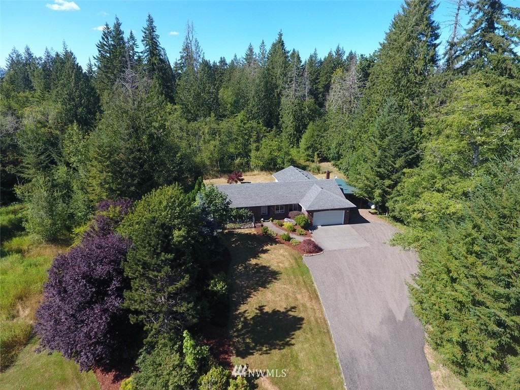5632 137th Lane Southwest Rochester, WA 98579 - Photo 1 of 30