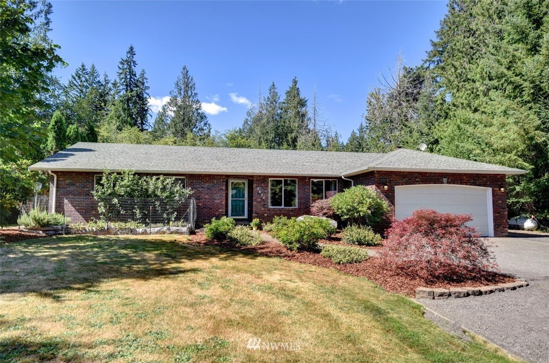5632 137th Lane Southwest Rochester, WA 98579 - Photo 2 of 30