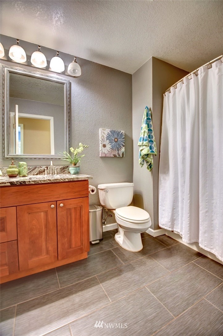 5632 137th Lane Southwest Rochester, WA 98579 - Photo 22 of 30