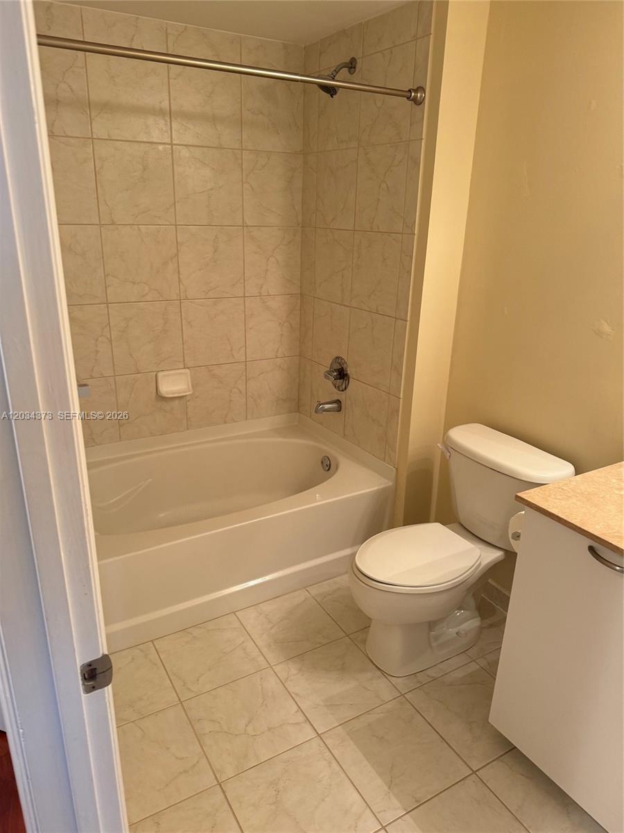 3180 Southwest 22nd Street, Unit 701 Miami, FL 33145 - Photo 33 of 55