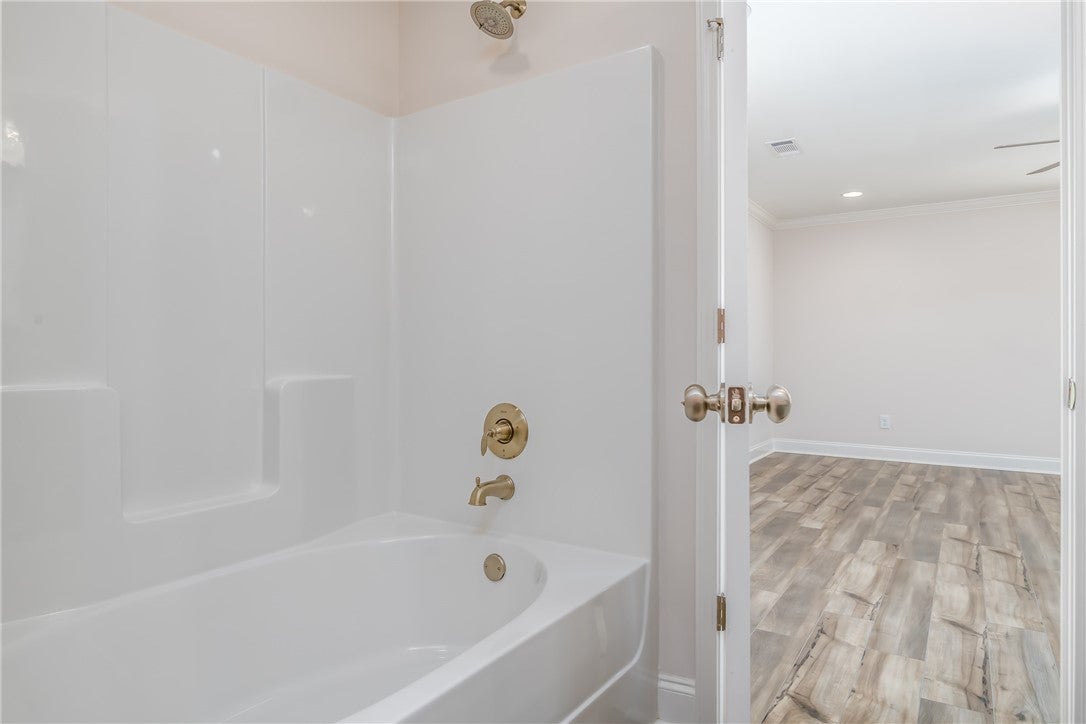 633 Bush Creek Road Opelika, AL 36804 - Photo 11 of 17 Gallery Image 11
