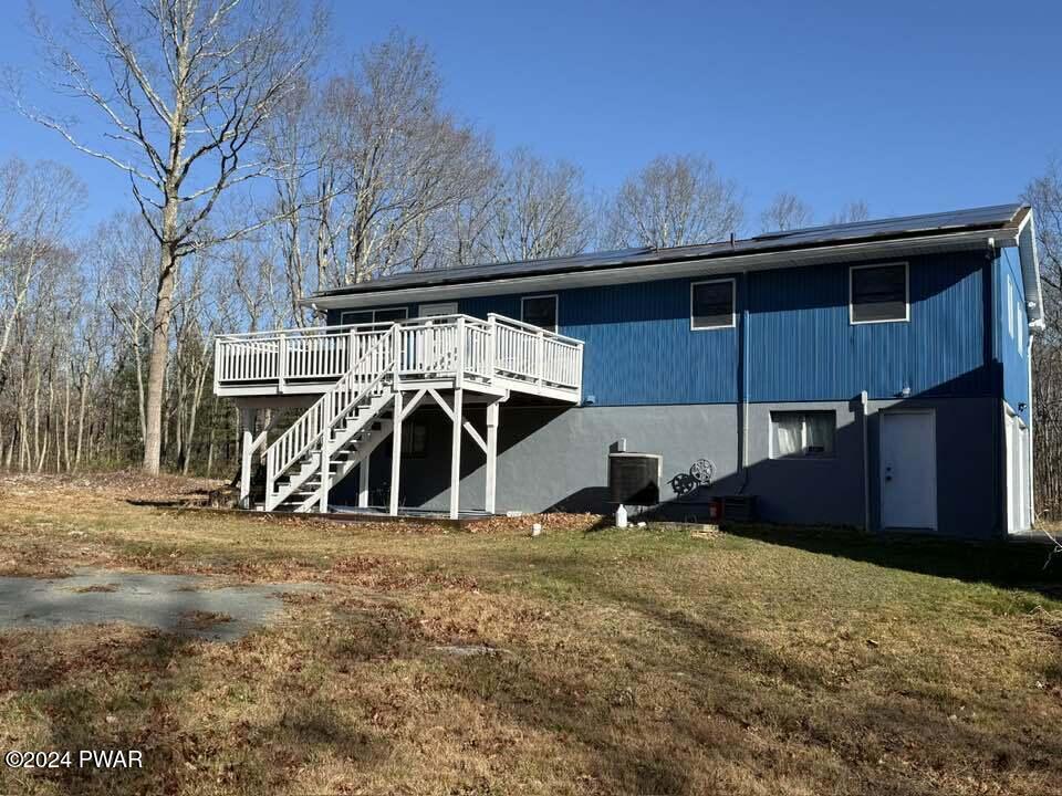 347 Rowland Road Greeley, PA 18425 - Photo 6 of 49 Back 1