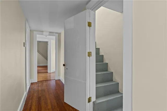 $3,800 | 18 Rhode Island Avenue, Unit 3, Newport, RI 02840