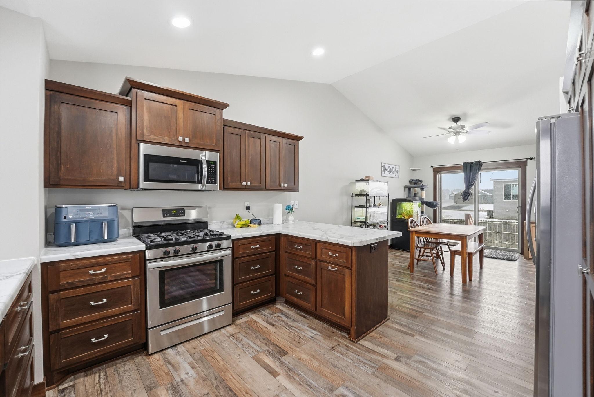 811 2nd Avenue Southwest Rice, MN 56367 - Photo 12 of 28