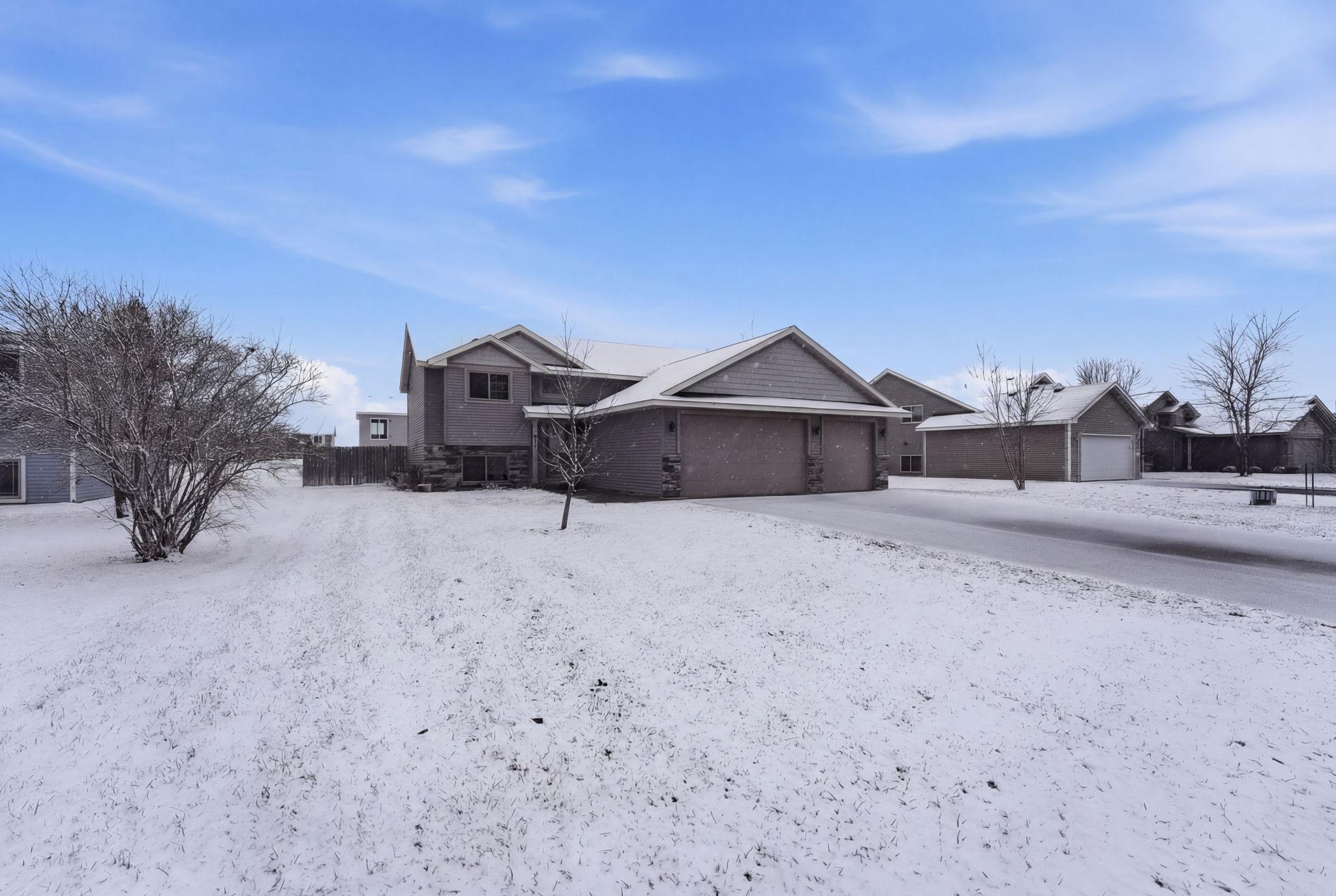 811 2nd Avenue Southwest Rice, MN 56367 - Photo 4 of 28