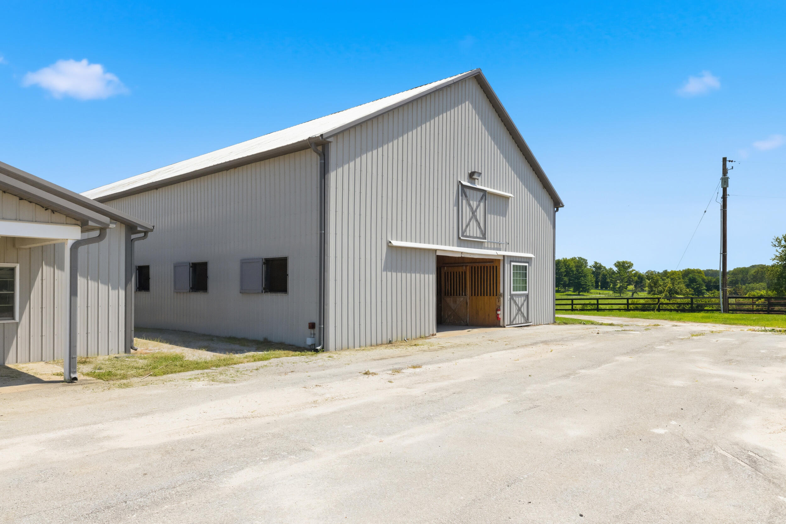 3945 West Leestown Road Midway, KY 40347 - Photo 105 of 120 barn #3