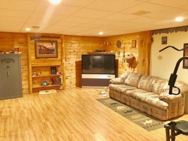 10364 Broadway Road Remus, MI 49340 - Photo 23 of 32 Rec. Rm