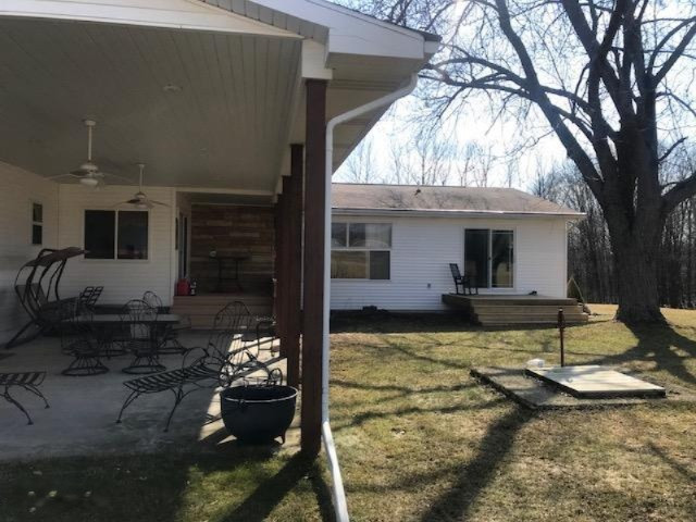 10364 Broadway Road Remus, MI 49340 - Photo 31 of 32 Covered porch area