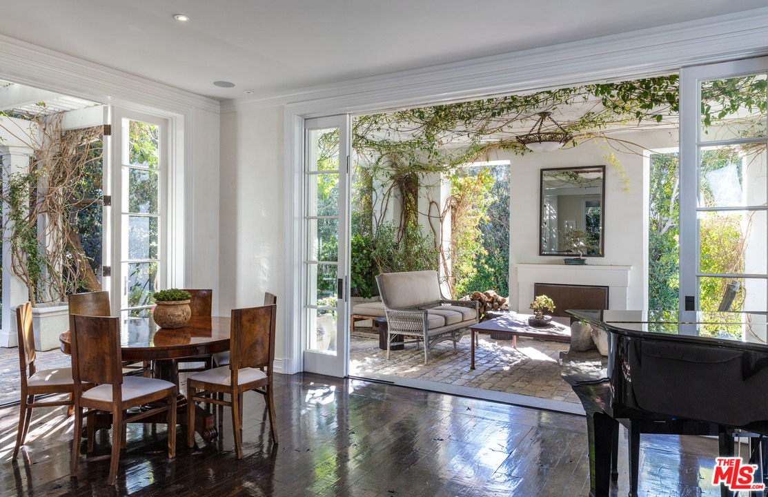 651 Siena Way Los Angeles, CA 90077 - Photo 11 of 49