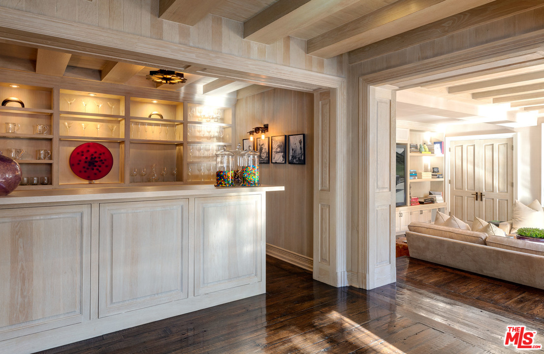 651 Siena Way Los Angeles, CA 90077 - Photo 24 of 49