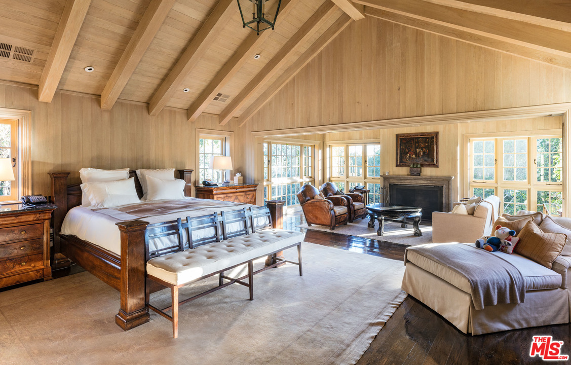 651 Siena Way Los Angeles, CA 90077 - Photo 35 of 49