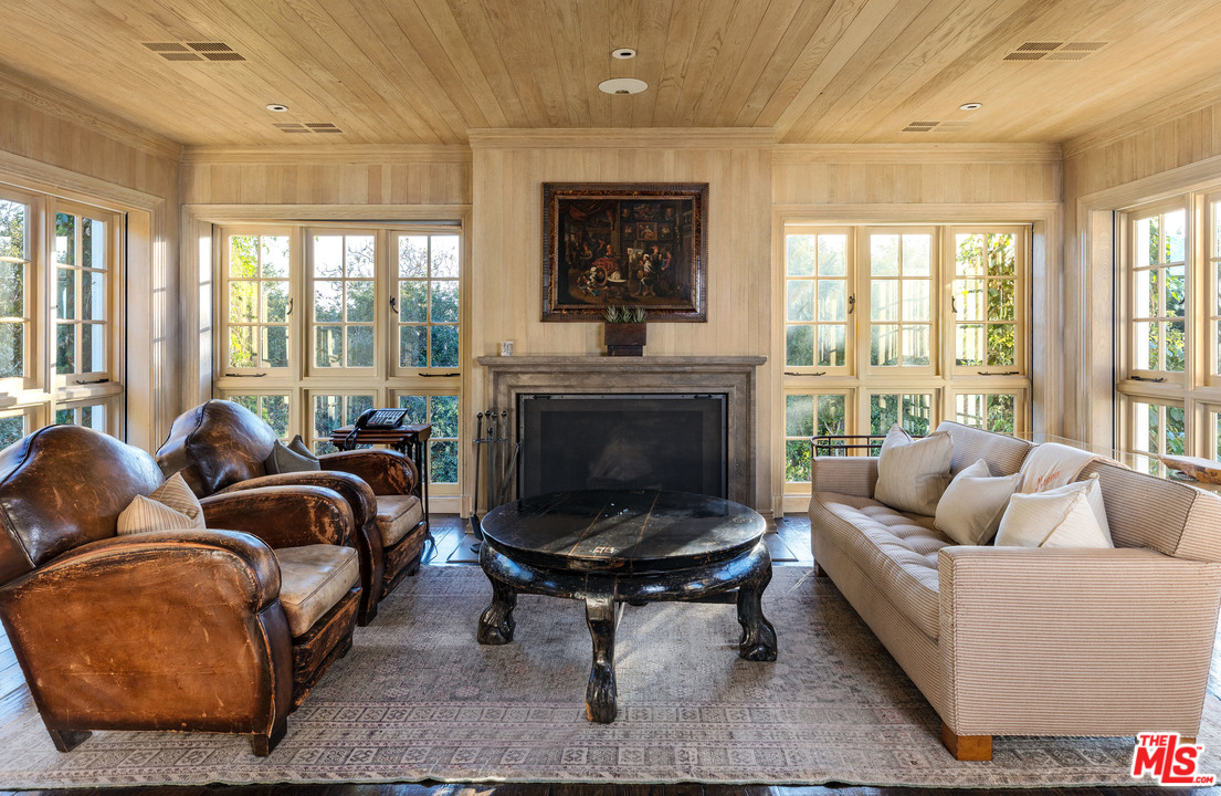 651 Siena Way Los Angeles, CA 90077 - Photo 39 of 49