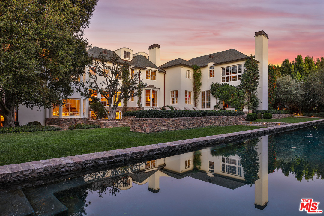 651 Siena Way Los Angeles, CA 90077 - Photo 46 of 49