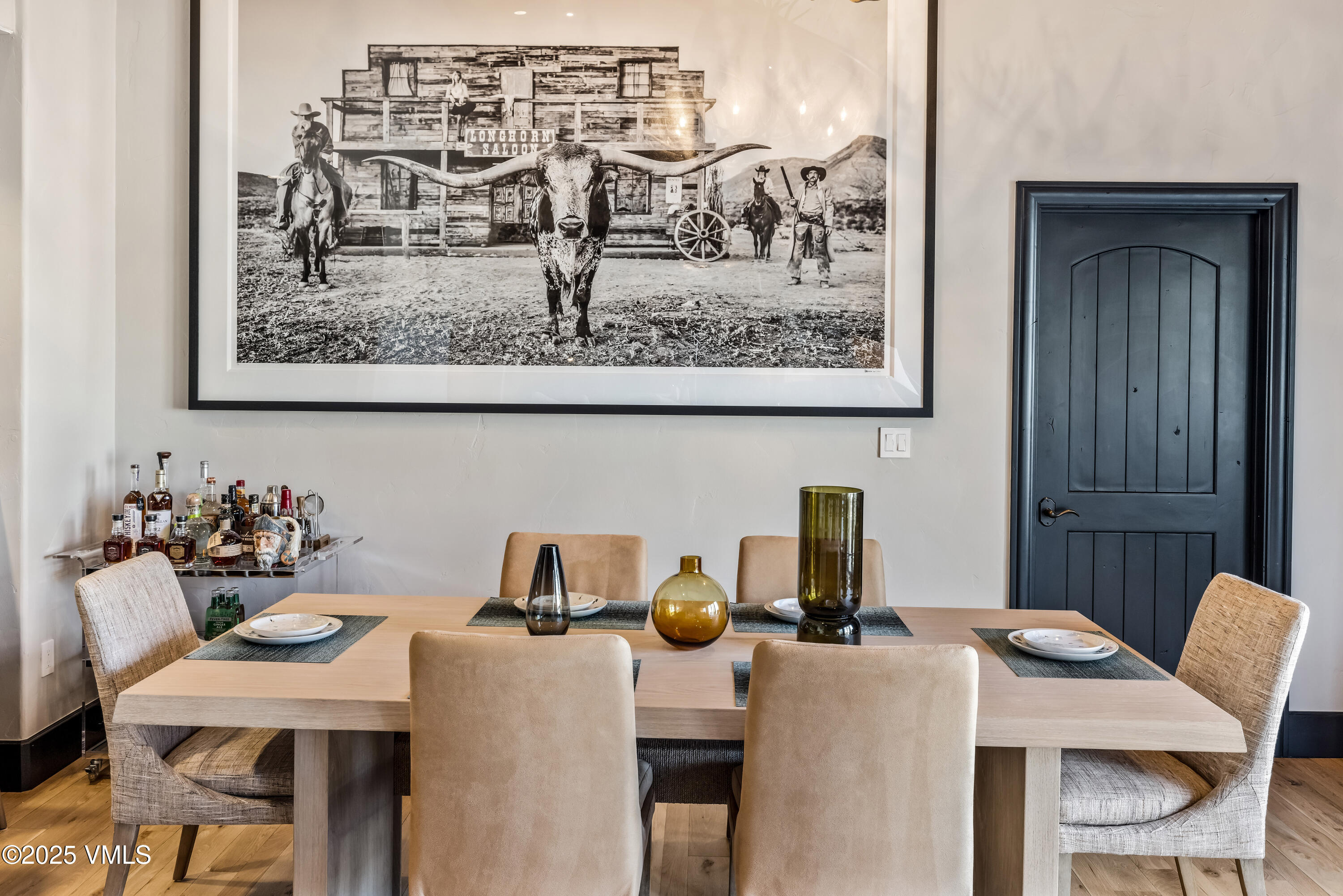 130 Daybreak Ridge Road, Unit R401 Avon, CO 81620 - Photo 11 of 39 Dining Room