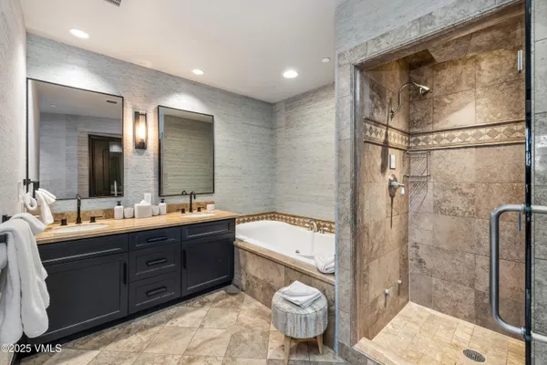 $5,295,000 | 130 Daybreak Ridge Road, Unit R401, Avon, CO 81620