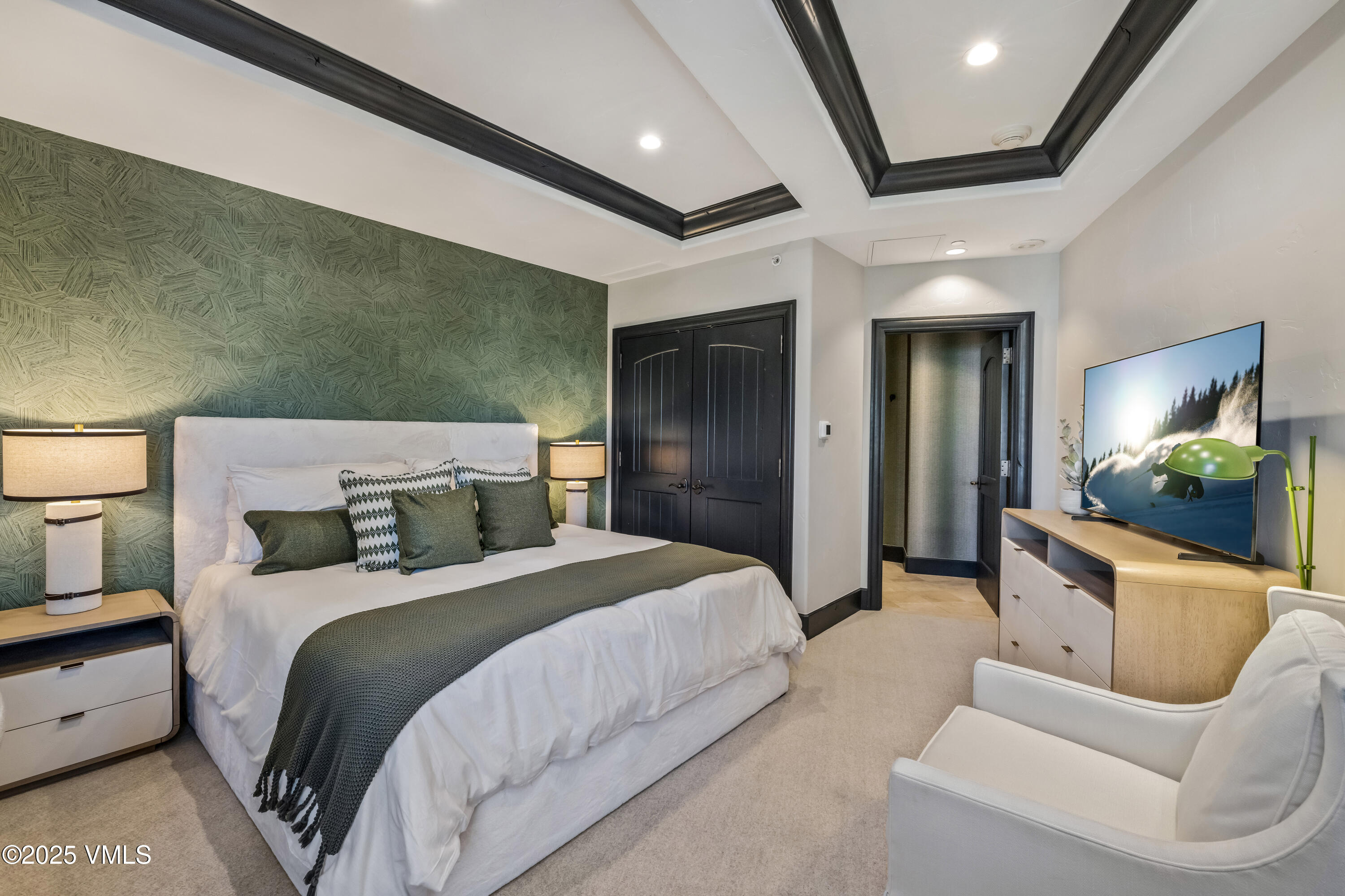 130 Daybreak Ridge Road, Unit R401 Avon, CO 81620 - Photo 23 of 39 Second Bedroom