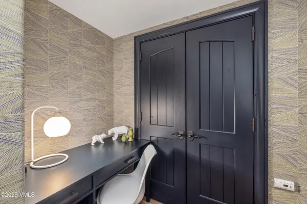 $5,295,000 | 130 Daybreak Ridge Road, Unit R401, Avon, CO 81620