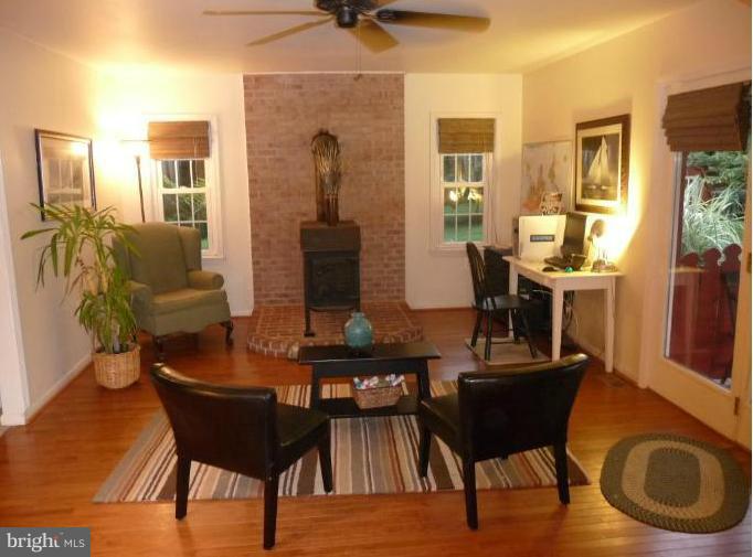 17501 Country View Way Mount Airy, MD 21771 - Photo 1 of 18 Family Room #2