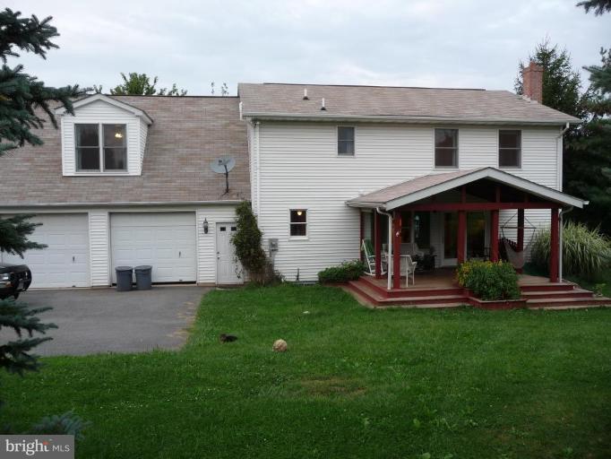 17501 Country View Way Mount Airy, MD 21771 - Photo 2 of 18 Kitchen