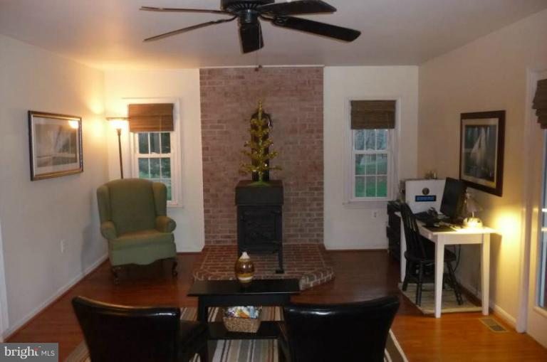 17501 Country View Way Mount Airy, MD 21771 - Photo 14 of 18 Interior (General)