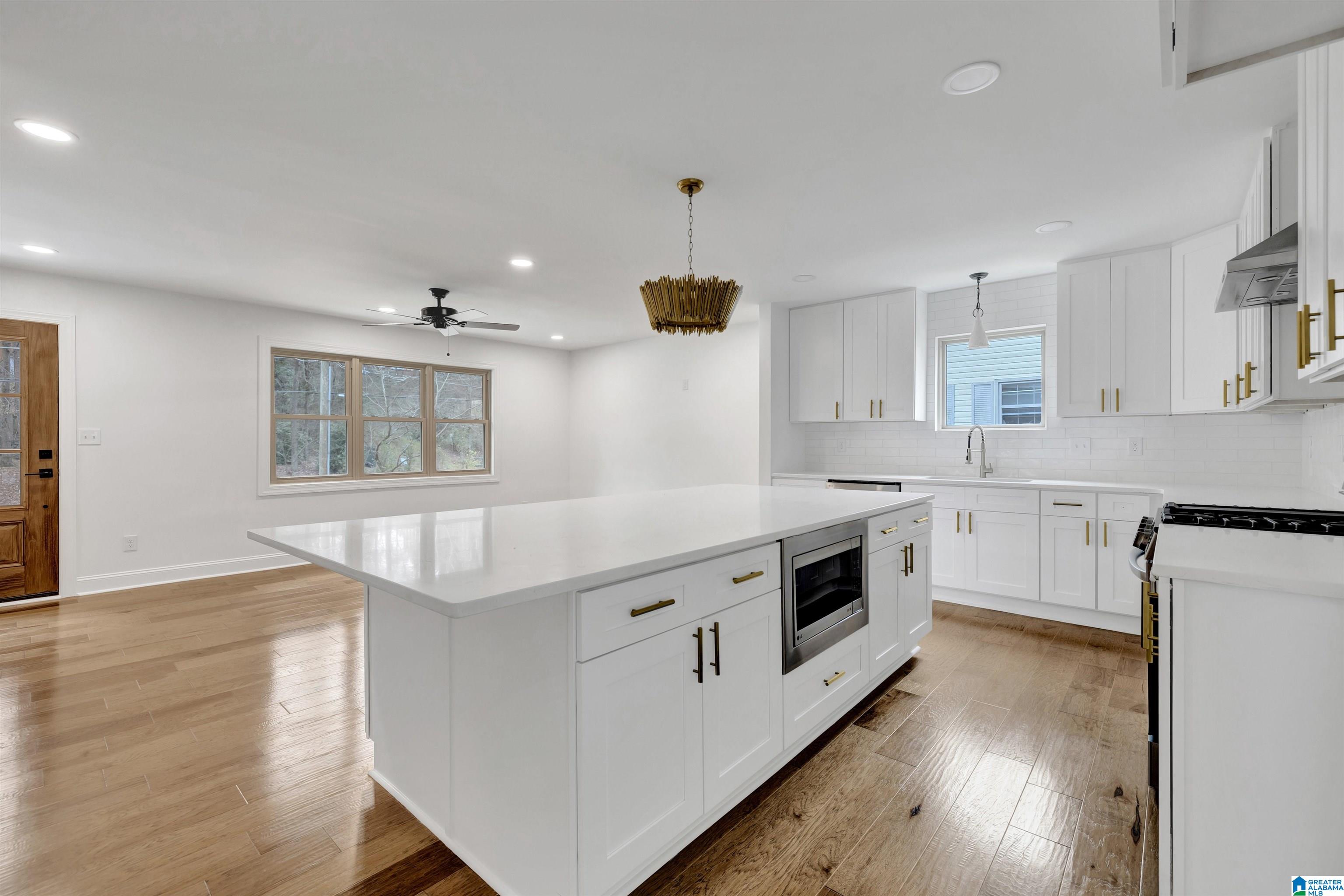 1540 Saulter Road Birmingham, AL 35209 - Photo 10 of 36
