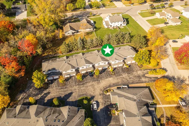 $234,900 | 2579 Telluride Trail, Unit E, Green Bay, WI 54313