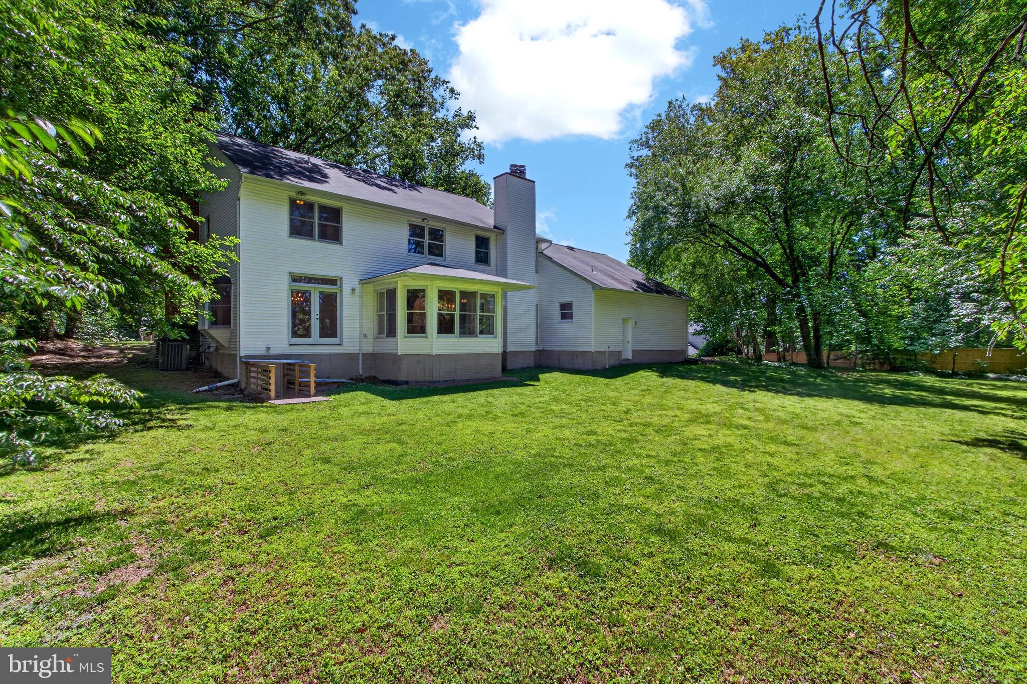 8130 Viola Street Springfield, VA 22152 - Photo 25 of 55 Gallery Image 25