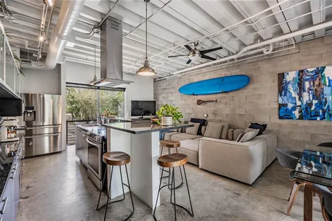 $825,000 | 3107 West De Leon Street, Unit 6, Tampa, FL 33609