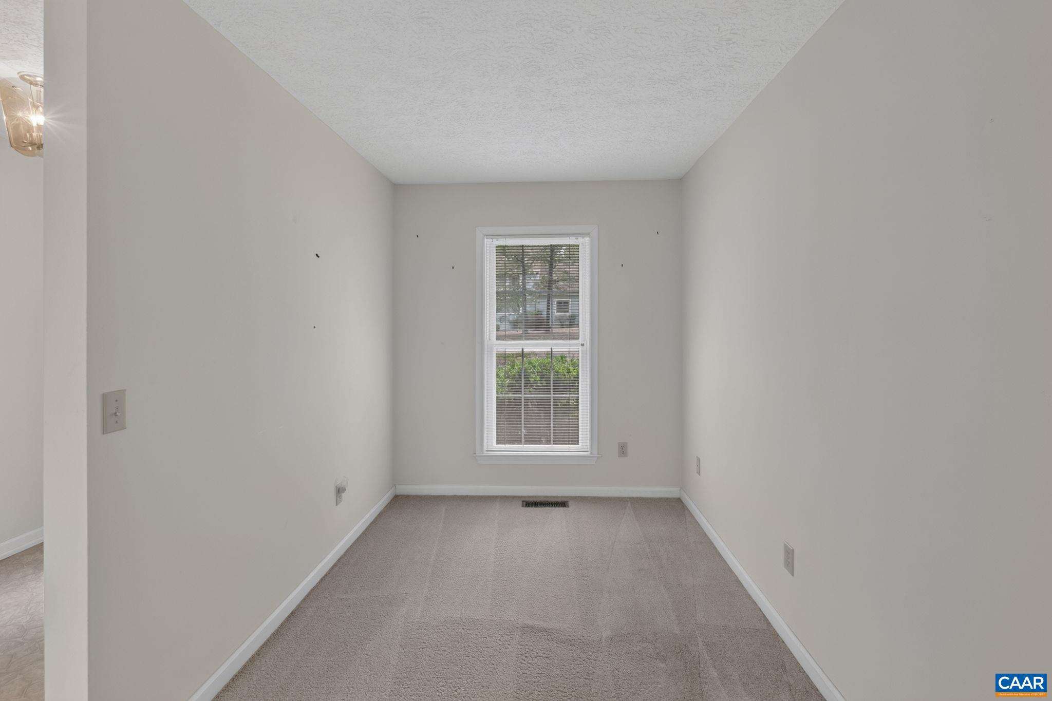 22 Begum Road Palmyra, VA 22963 - Photo 4 of 26