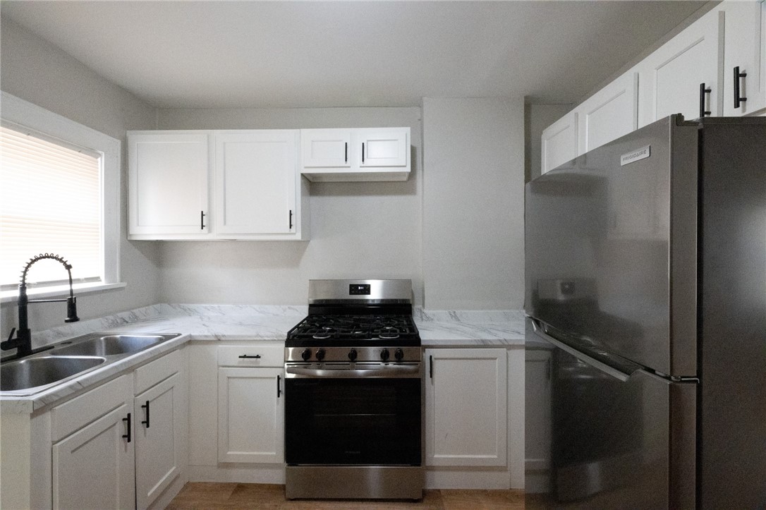 168 Ellicott Street Rochester, NY 14619 - Photo 14 of 18