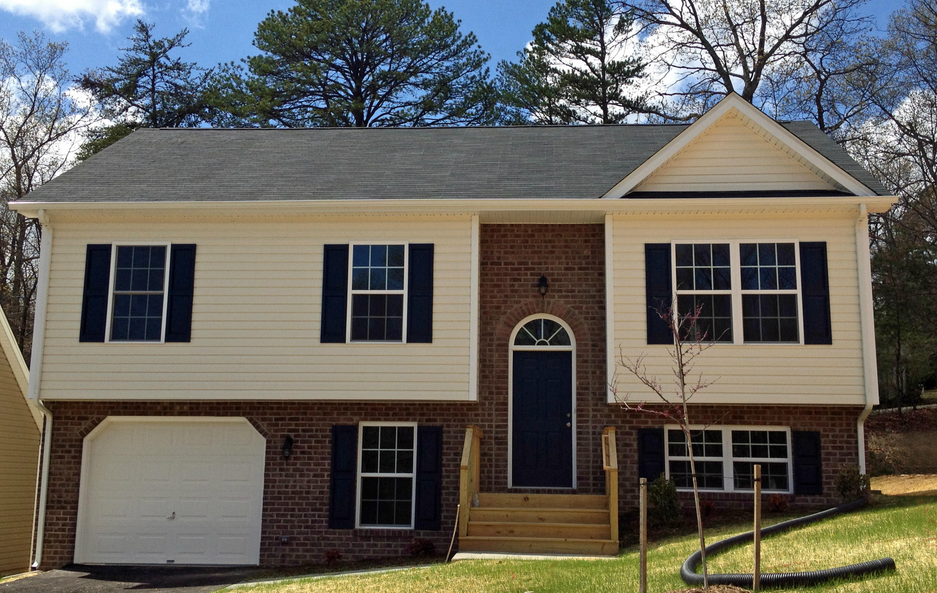 652 Old Fort Road Rocky Mount, VA 24151 - Photo 1 of 6 Front View