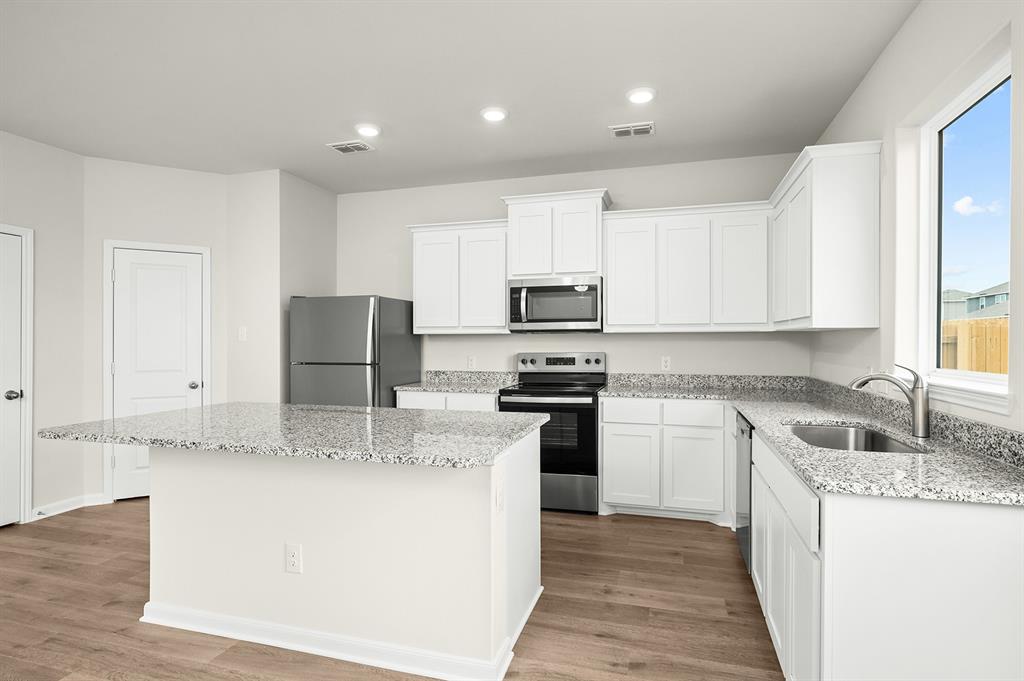 1302 Reed Street Greenville, TX 75401 - Photo 3 of 5