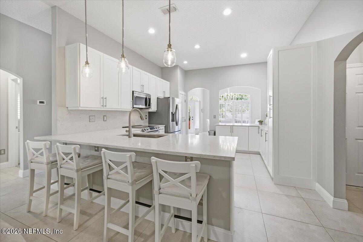 1204 Paradise Pond Road St. Augustine, FL 32092 - Photo 4 of 33 09-Kitchen