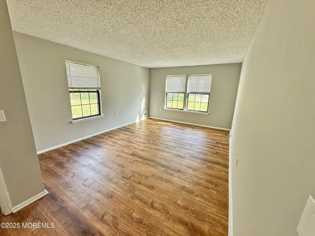 $2,050 | 310 Sage Court, Jackson, NJ 08527