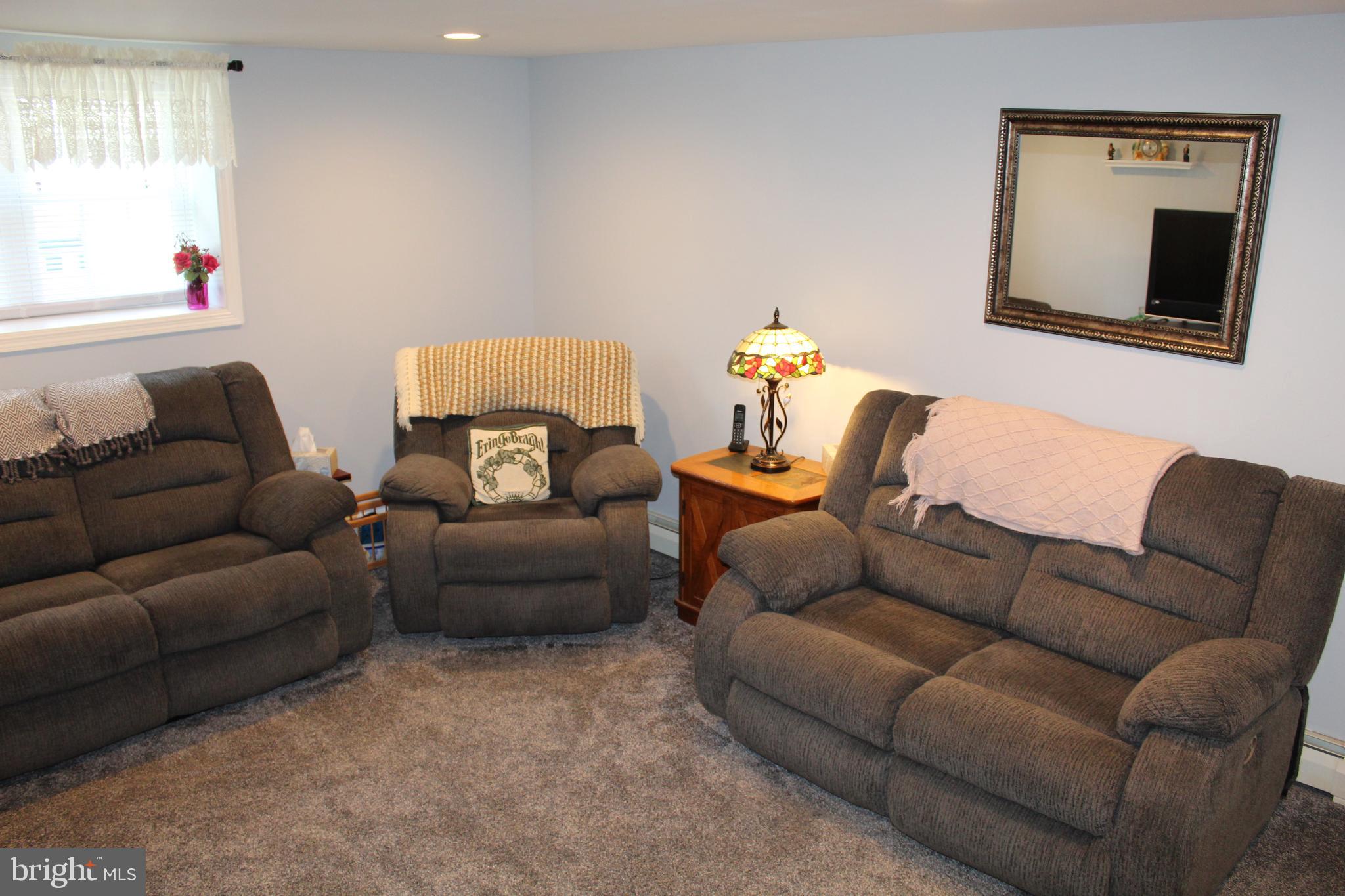 827 Phillips Road Warminster, PA 18974 - Photo 19 of 37 Gallery Image 19
