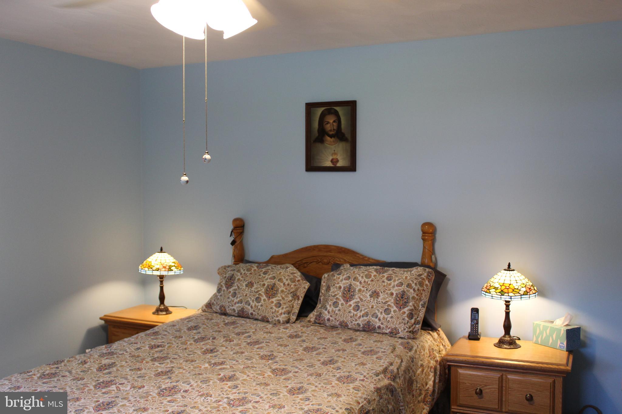 827 Phillips Road Warminster, PA 18974 - Photo 21 of 37 Master Bedroom