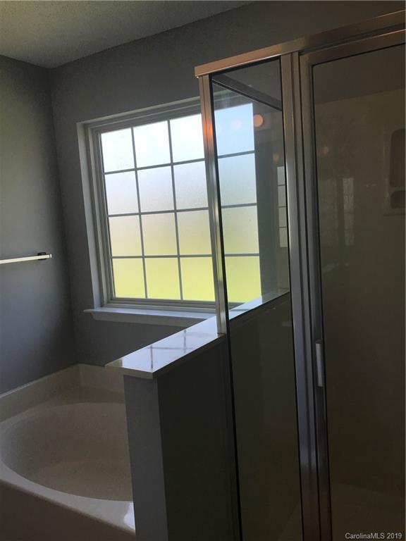 1833 Slater Road Charlotte, NC 28216 - Photo 12 of 16 Gallery Image 12