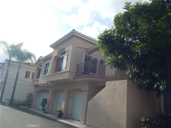 $3,000 | 28697 La Siena, Laguna Niguel, CA 92677
