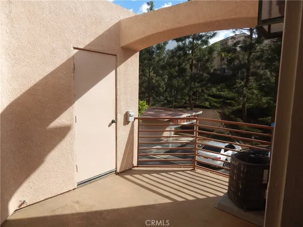$3,000 | 28697 La Siena, Laguna Niguel, CA 92677