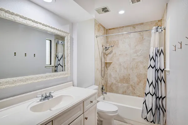 $1,900 | 18506 Glen Briar Lane, Houston, TX 77084